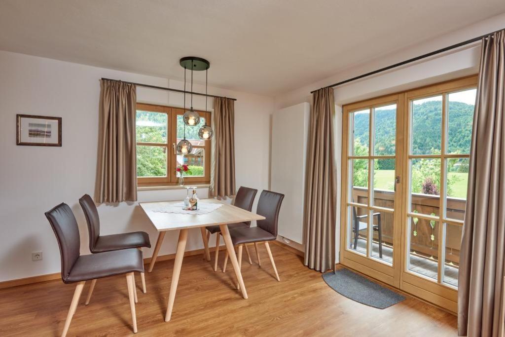 Haus Schmiederer Leilighet Reit im Winkl Eksteriør bilde